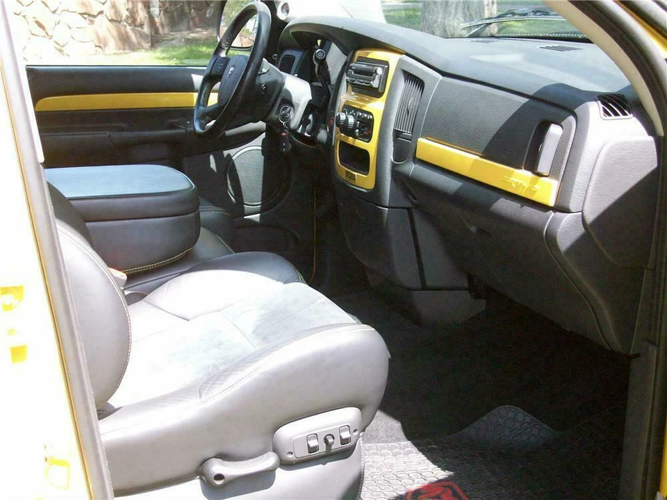 2005 Dodge Ram SRT-10 3rd Gen - Image 4 of 5