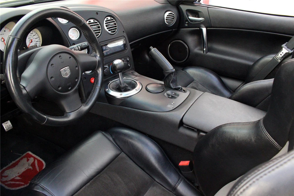 2005 Dodge Viper 3rd Gen - Image 4 of 5