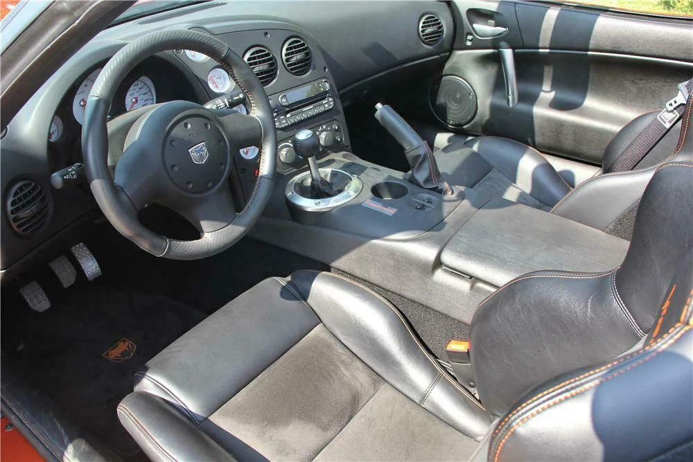 2005 Dodge Viper 3rd Gen - Image 3 of 5
