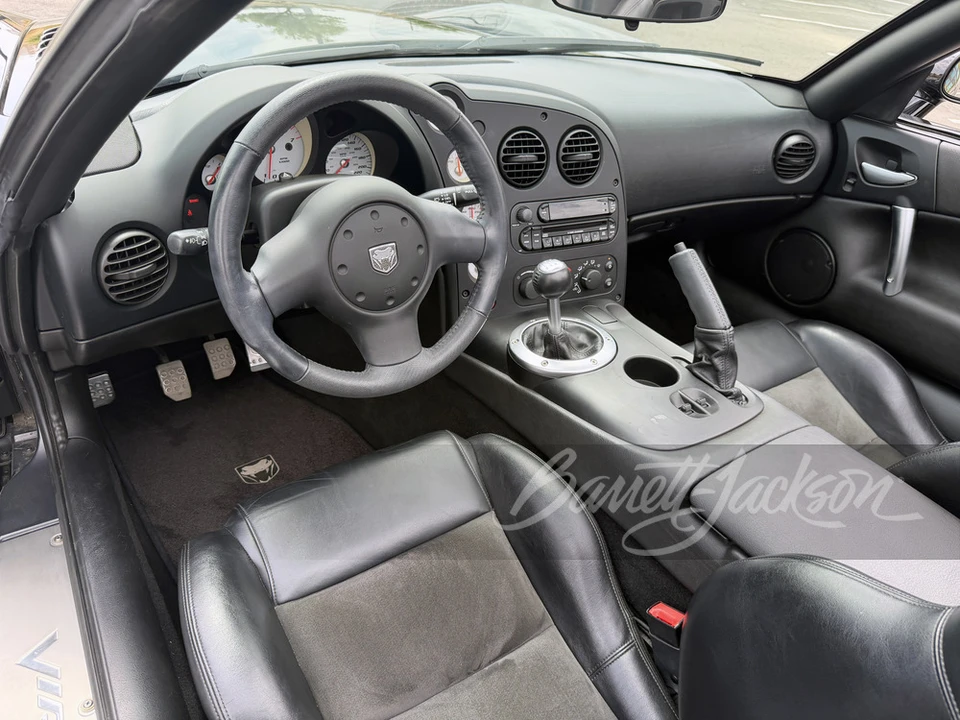 2005 Dodge Viper 3rd Gen - Image 4 of 23