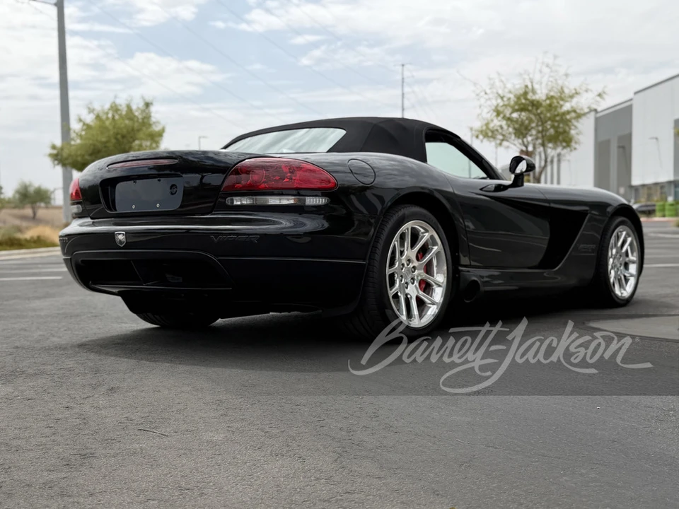 2005 Dodge Viper 3rd Gen - Image 13 of 23