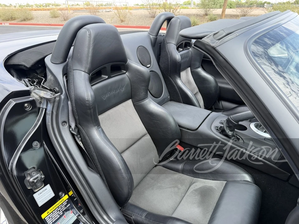2005 Dodge Viper 3rd Gen - Image 9 of 23