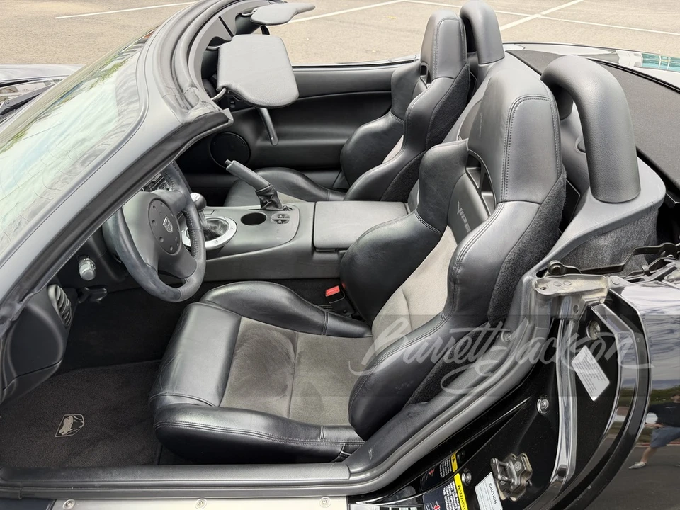 2005 Dodge Viper 3rd Gen - Image 7 of 23