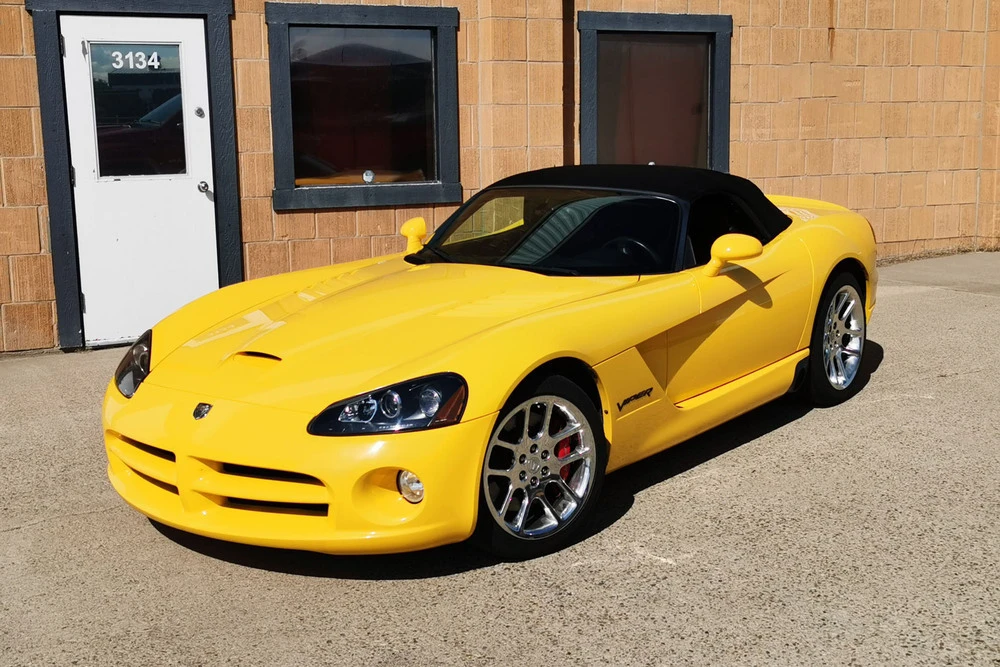 2005 Dodge Viper 3rd Gen - Image 2 of 6