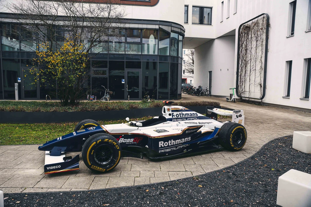 2005 Dallara - Image 3 of 31