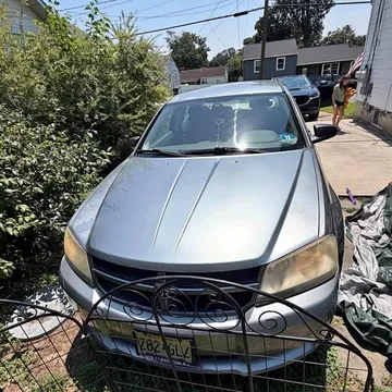 2005 Dodge Avenger SE Sedan 4D