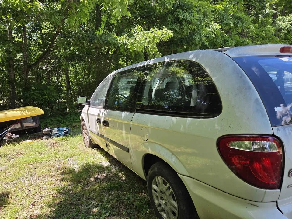 2005 Dodge Caravan - Image 4 of 6