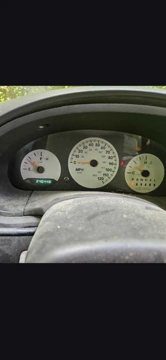 2005 Dodge Caravan - Image 5 of 6