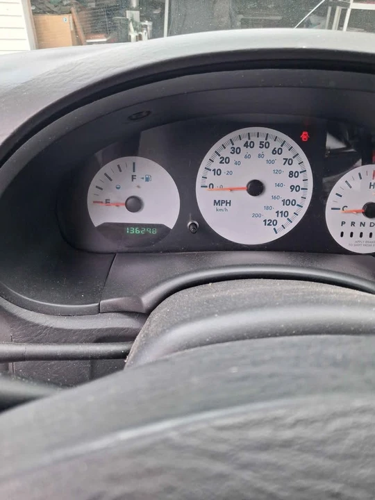 2005 Dodge Caravan - Image 6 of 9