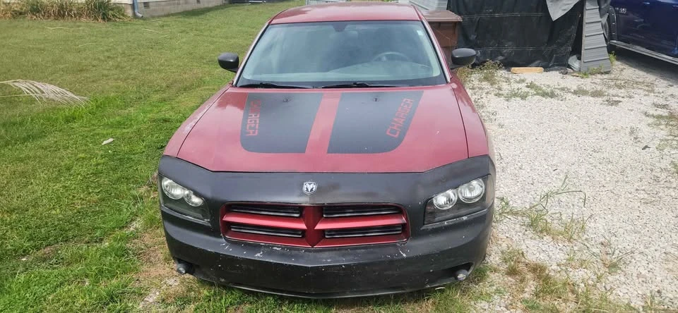 2005 Dodge Charger - Image 2 of 4