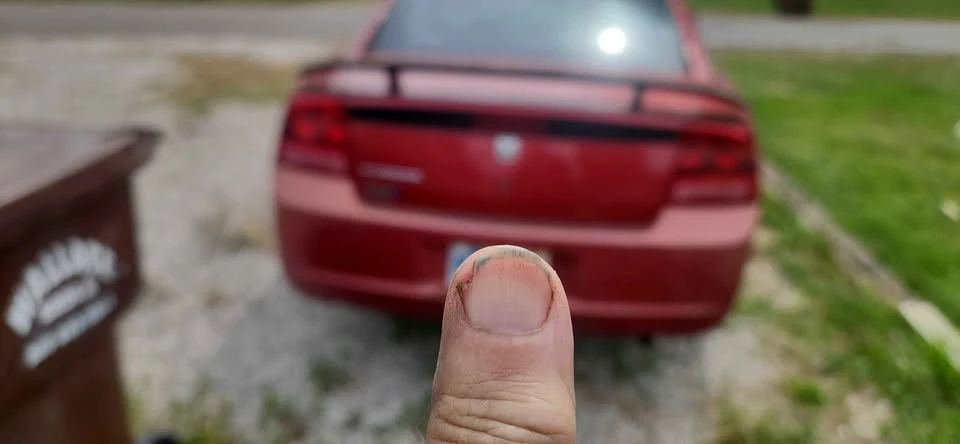 2005 Dodge Charger - Image 4 of 4