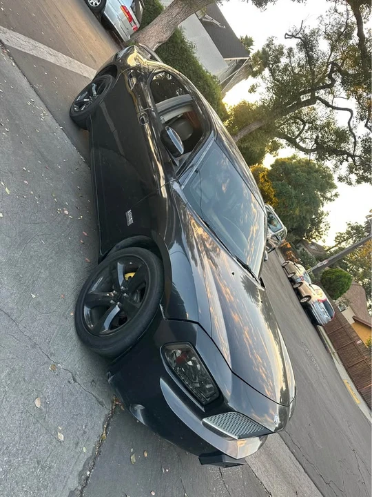 2005 Dodge Charger - Image 4 of 10