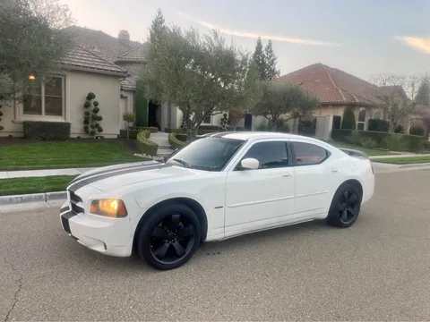2005 Dodge Charger R/T Sedan 4D