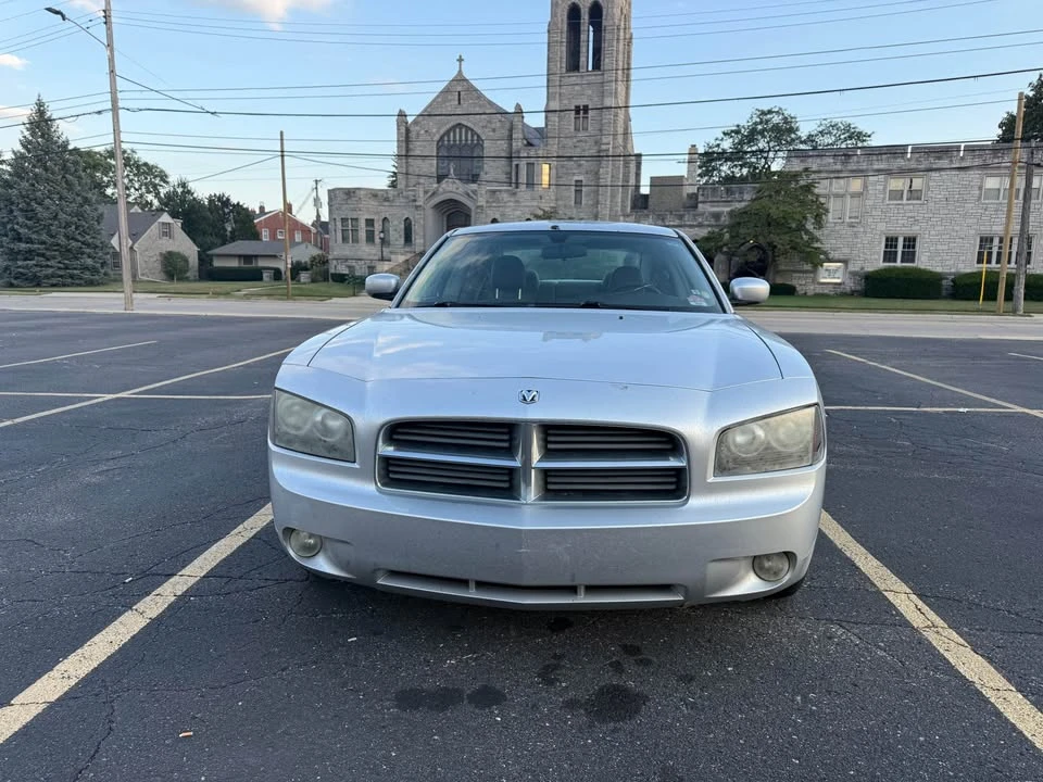 2005 Dodge Charger - Image 3 of 12