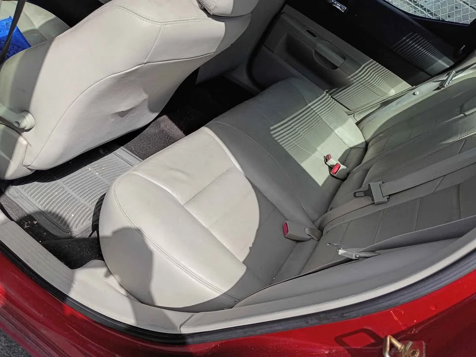 2005 Dodge Charger - Image 6 of 7