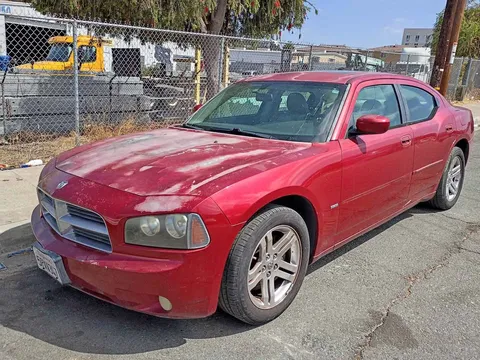 2005 Dodge Charger R/T Sedan 4D
