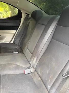 2005 Dodge Charger · SE Sedan 4D