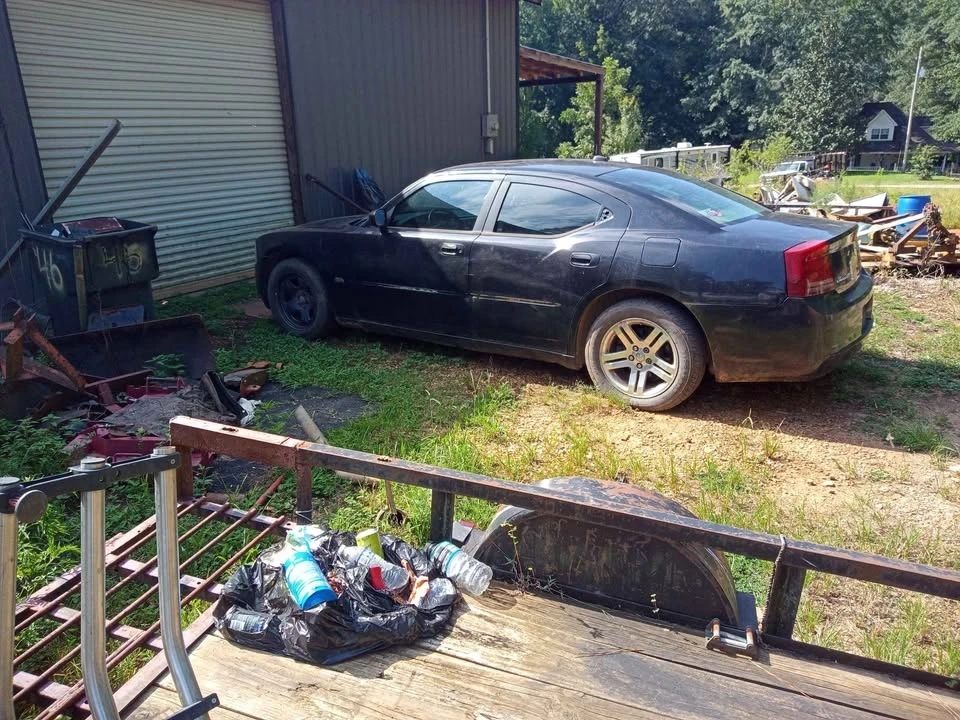 2005 Dodge Charger - Image 3 of 4