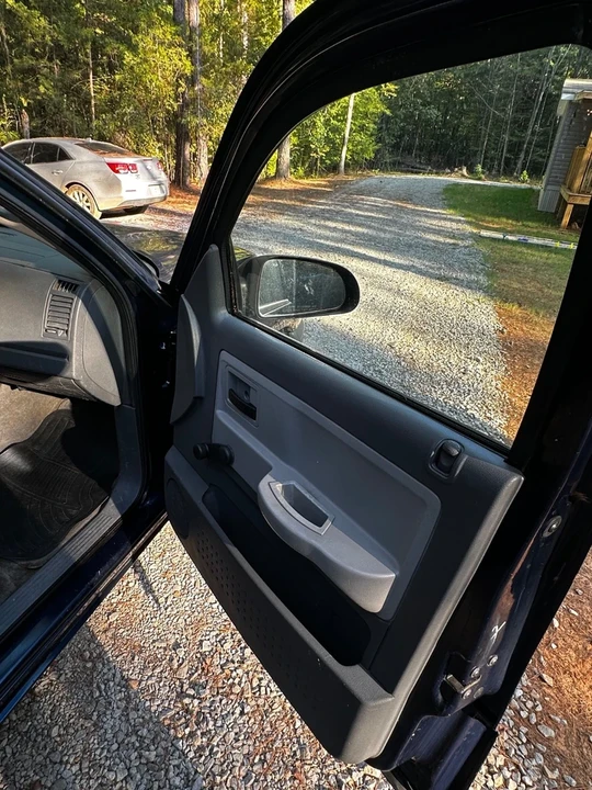 2005 Dodge Dakota 3rd Gen - Image 12 of 14