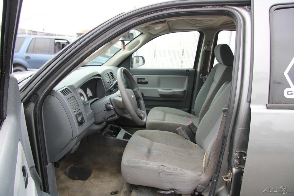 2005 Dodge Dakota 3rd Gen - Image 13 of 21