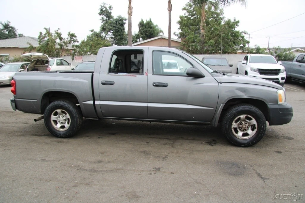 2005 Dodge Dakota 3rd Gen - Image 8 of 21