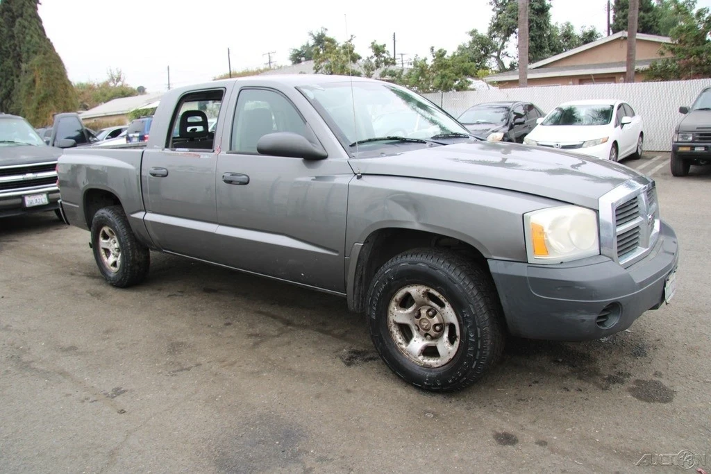 2005 Dodge Dakota 3rd Gen - Image 9 of 21