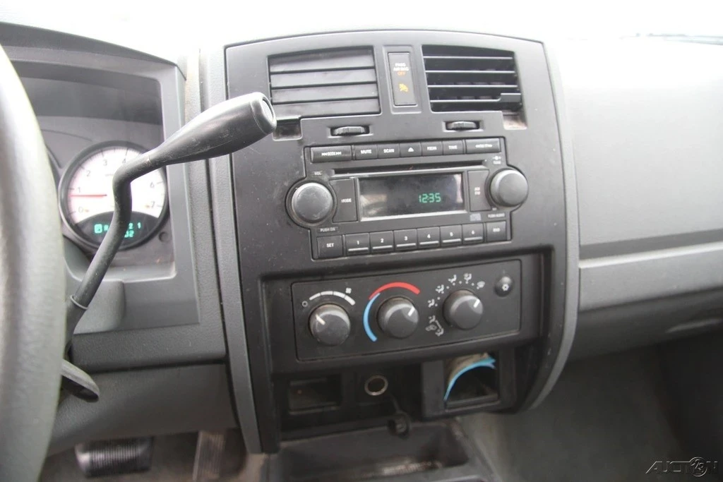 2005 Dodge Dakota 3rd Gen - Image 17 of 21