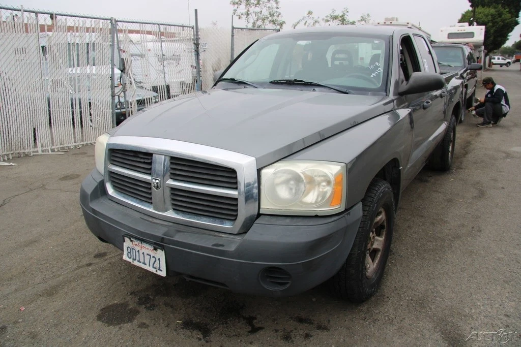 2005 Dodge Dakota 3rd Gen - Image 2 of 21