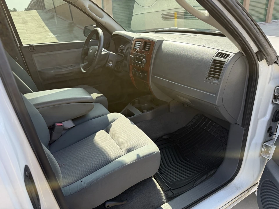 2005 Dodge Dakota 3rd Gen - Image 16 of 20