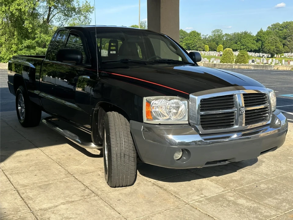 2005 Dodge Dakota 3rd Gen - Image 11 of 31