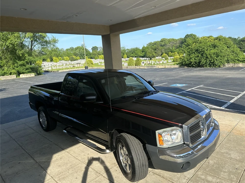 2005 Dodge Dakota 3rd Gen - Image 10 of 31