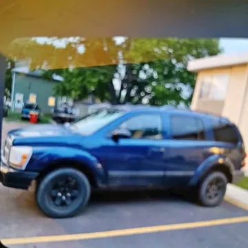 2005 Dodge Durango SE Sport Utility 4D