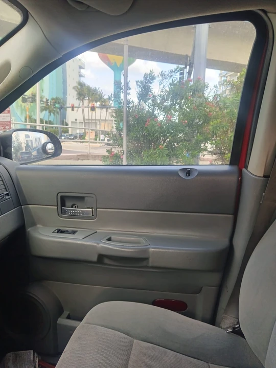 2005 Dodge Durango 2nd Gen - Image 11 of 31