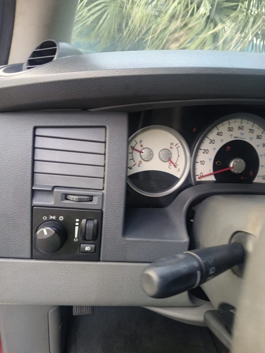 2005 Dodge Durango 2nd Gen - Image 8 of 31
