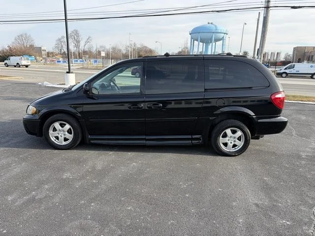 2005 Dodge Caravan - Image 10 of 12