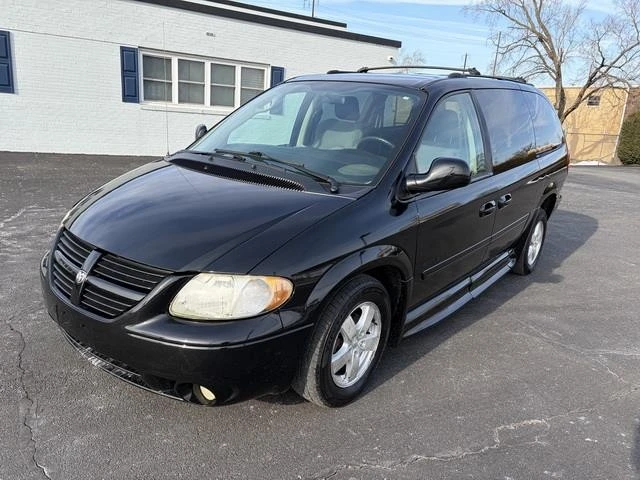 2005 Dodge Caravan - Image 11 of 21