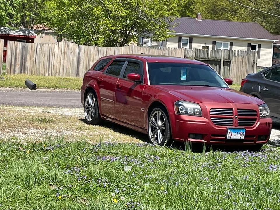 2005 Dodge Magnum 2nd Gen Wagon - Image 3 of 6