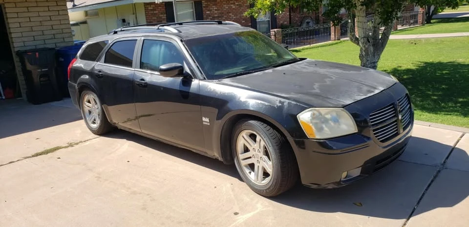 2005 Dodge Magnum 2nd Gen Wagon - Image 6 of 14