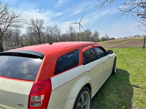 2005 Dodge Magnum