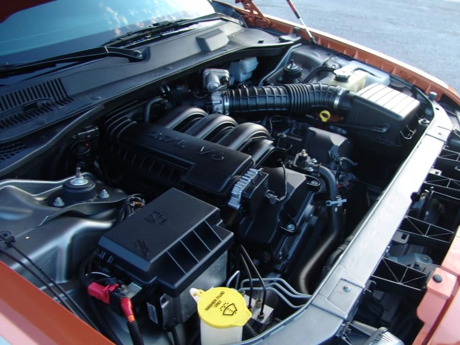 2005 Dodge Magnum 2nd Gen Wagon - Image 8 of 8