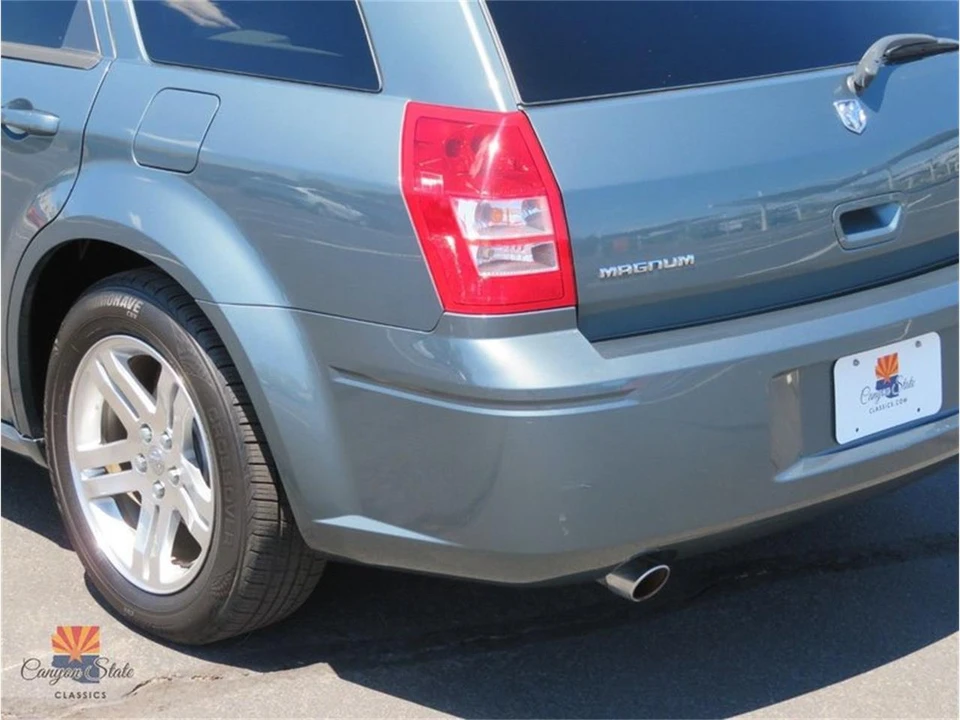 2005 Dodge Magnum 2nd Gen Wagon - Image 17 of 31