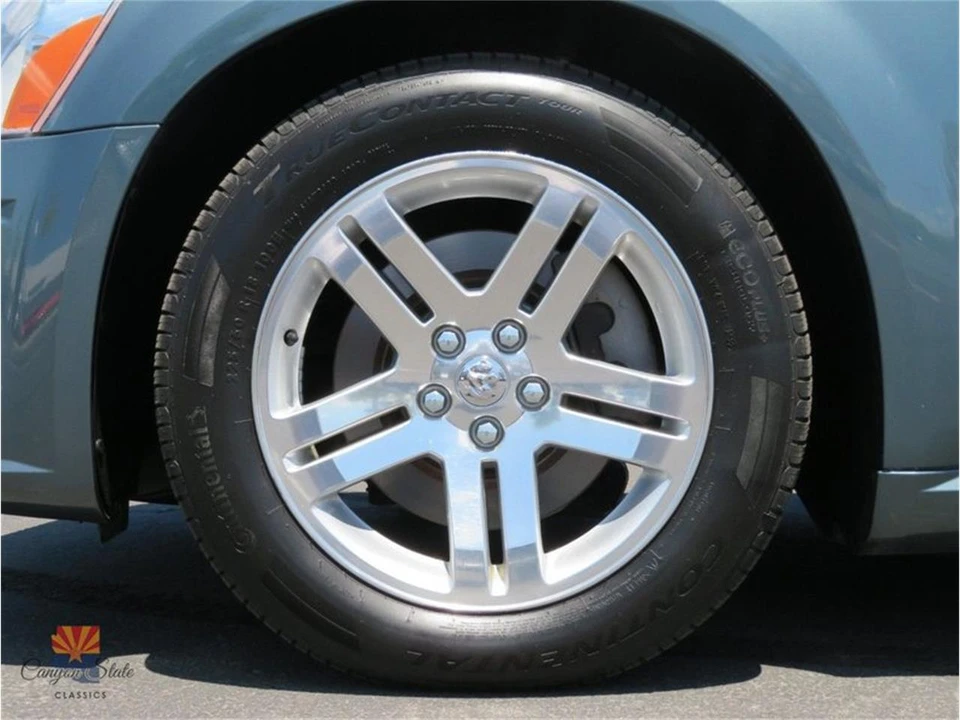 2005 Dodge Magnum 2nd Gen Wagon - Image 18 of 31