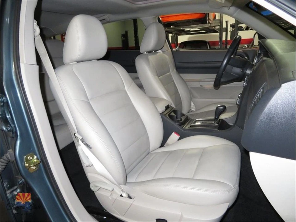 2005 Dodge Magnum 2nd Gen Wagon - Image 5 of 31