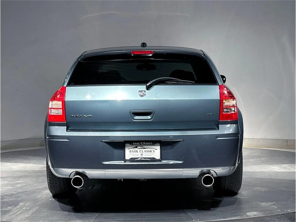 2005 Dodge Magnum 2nd Gen Wagon - Image 27 of 31
