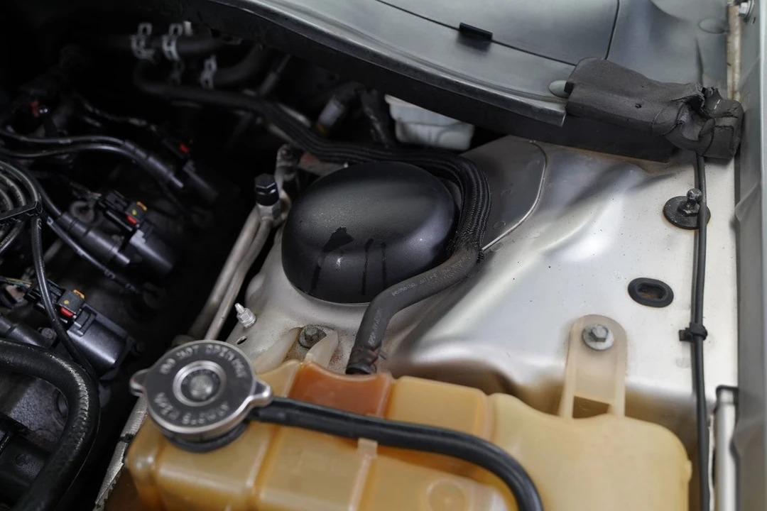 2005 Dodge Magnum 2nd Gen Wagon - Image 28 of 31