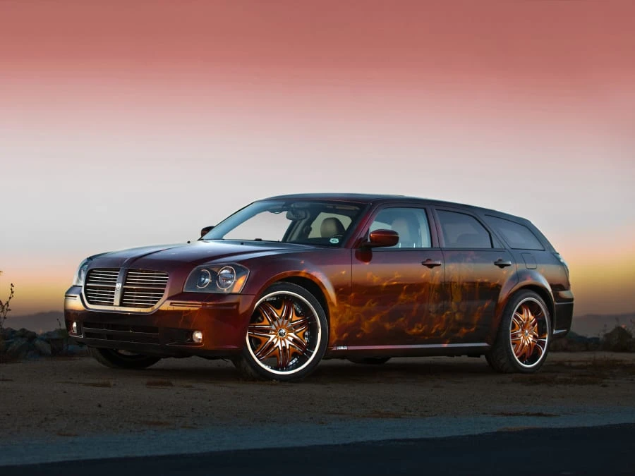 2005 Dodge Magnum 2nd Gen Wagon - Image 6 of 8