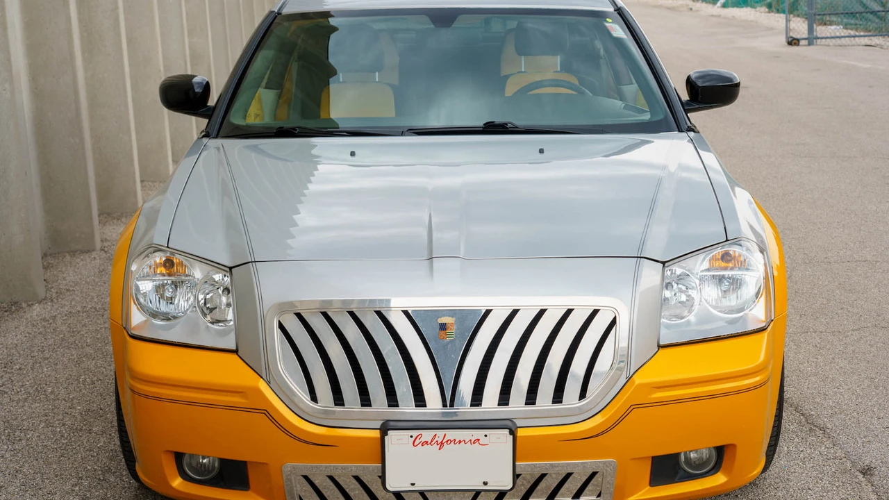 2005 Dodge Magnum 2nd Gen Wagon - Image 18 of 22