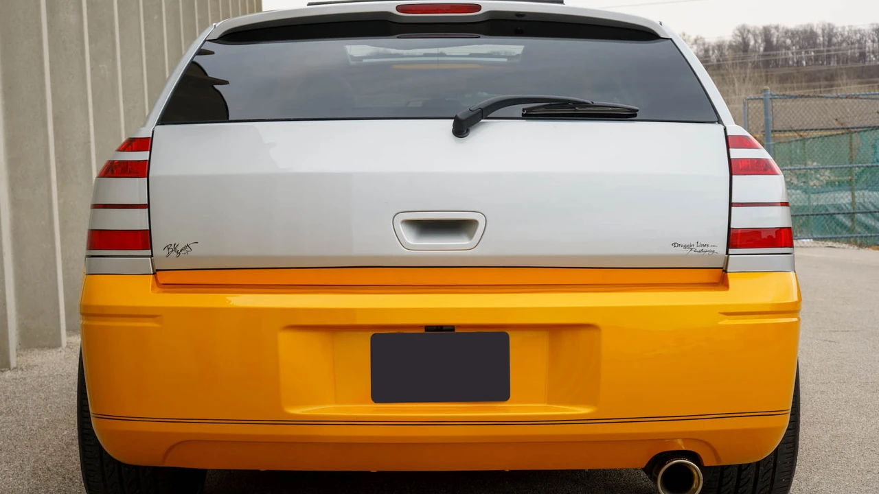 2005 Dodge Magnum 2nd Gen Wagon - Image 19 of 22