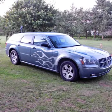 2005 Dodge Magnum