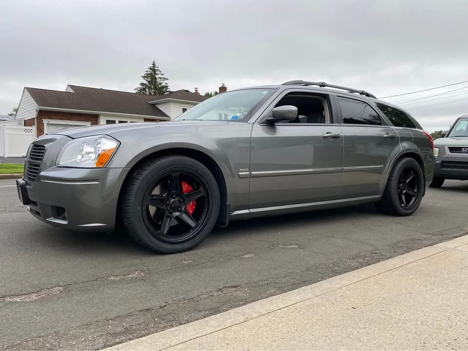 2005 Dodge Magnum 2nd Gen Wagon - Image 5 of 5